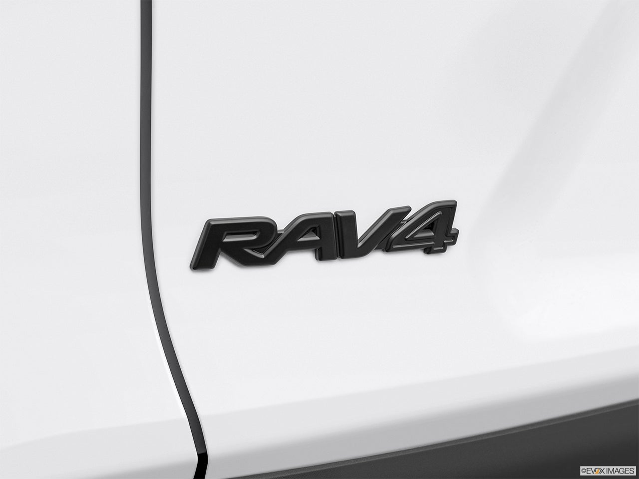 2024 Toyota RAV4 Hybrid photo
