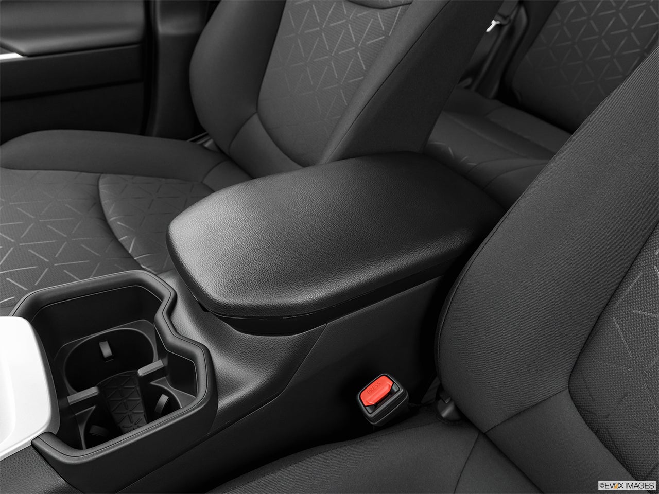 2024 Toyota RAV4 Hybrid photo
