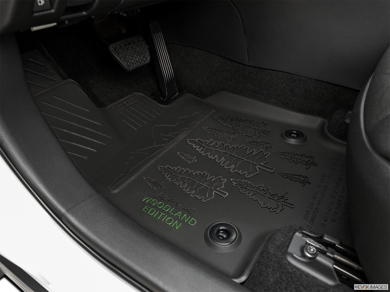 2024 Toyota RAV4 Hybrid photo