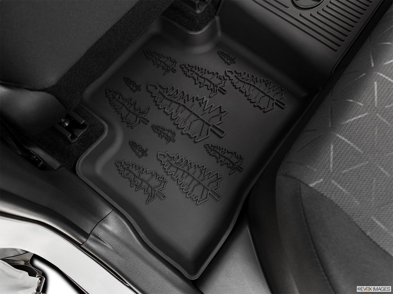 2024 Toyota RAV4 Hybrid photo