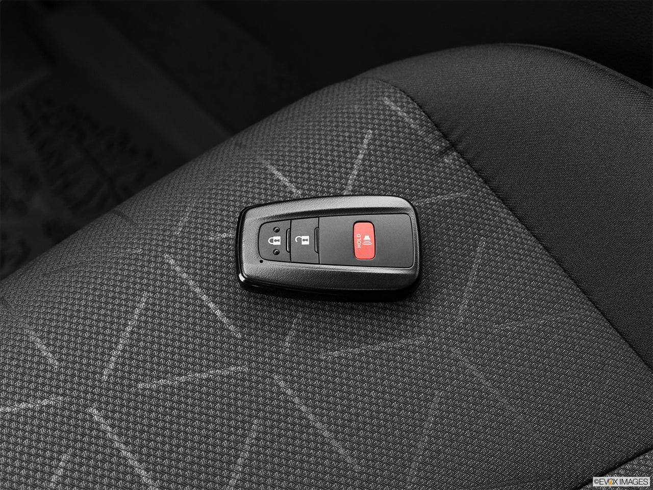 2024 Toyota RAV4 Hybrid photo