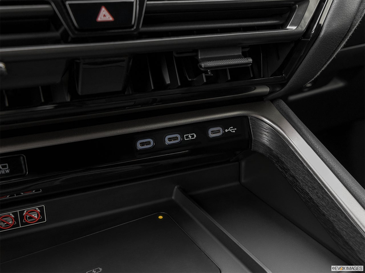 2024 Lexus TX 500h photo