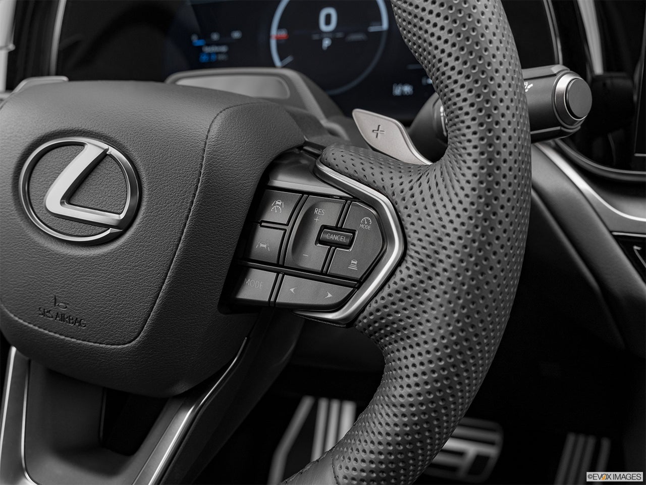 2024 Lexus TX 500h photo