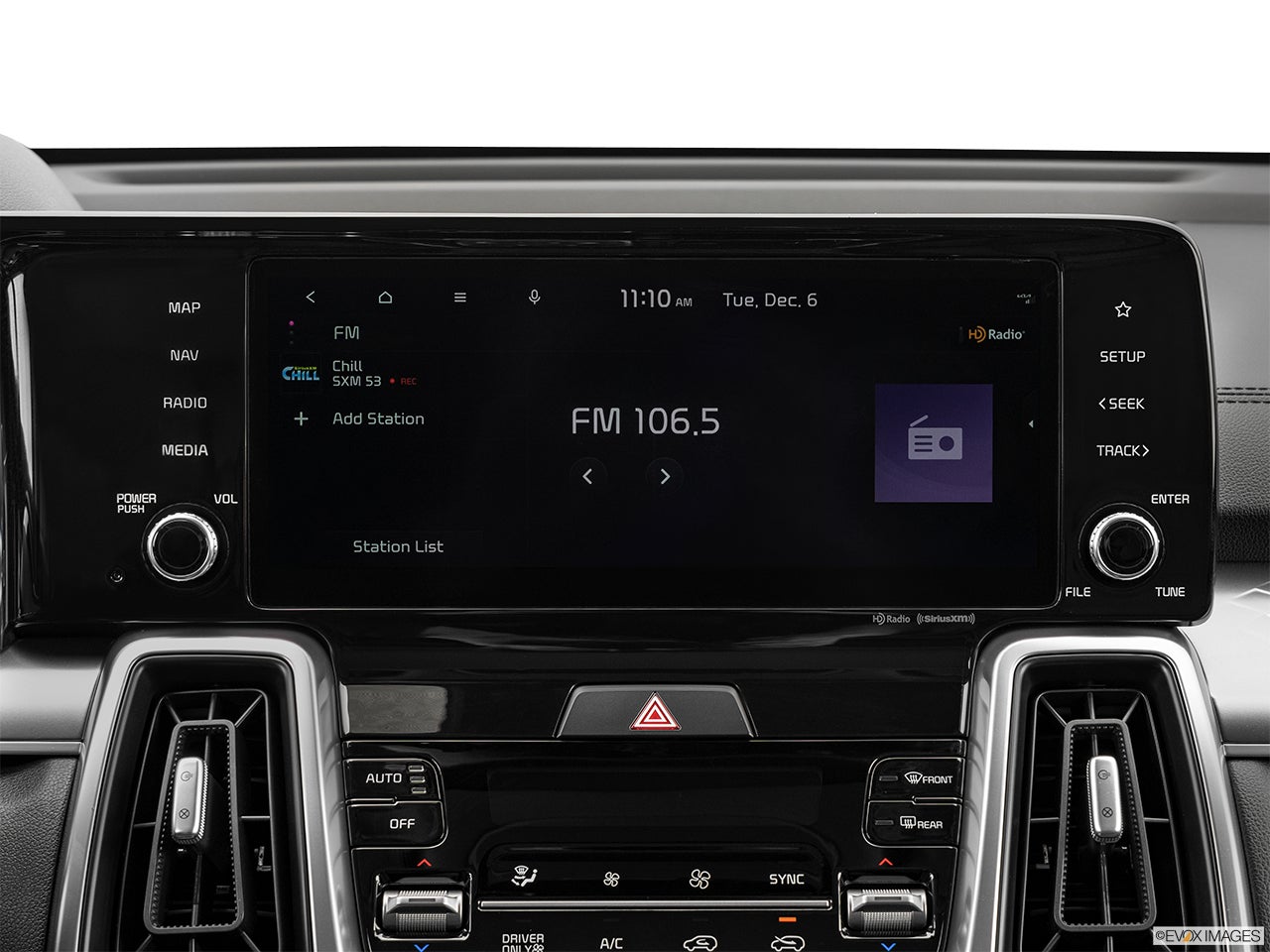 2024 Kia Sorento Hybrid photo