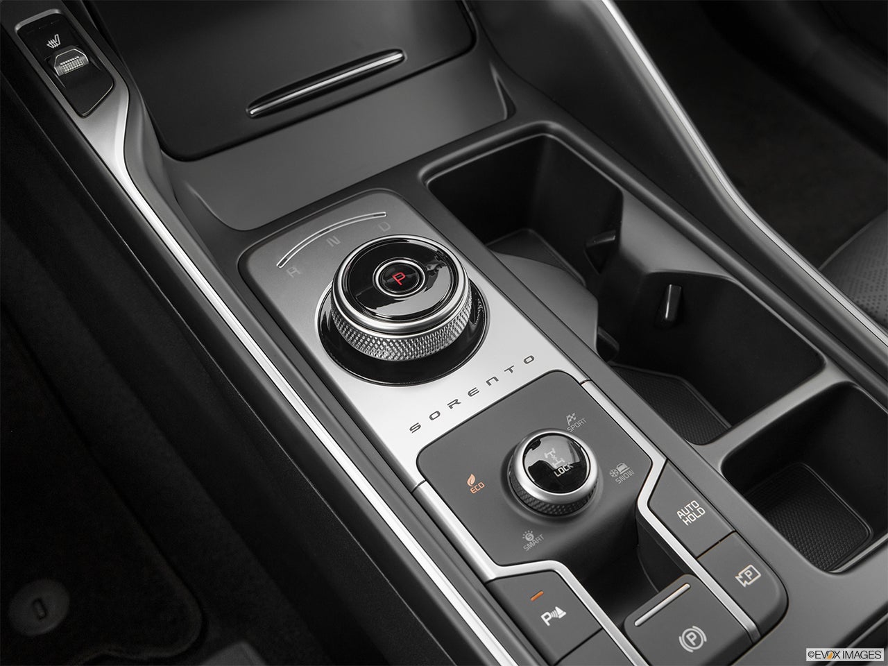 2024 Kia Sorento Hybrid photo