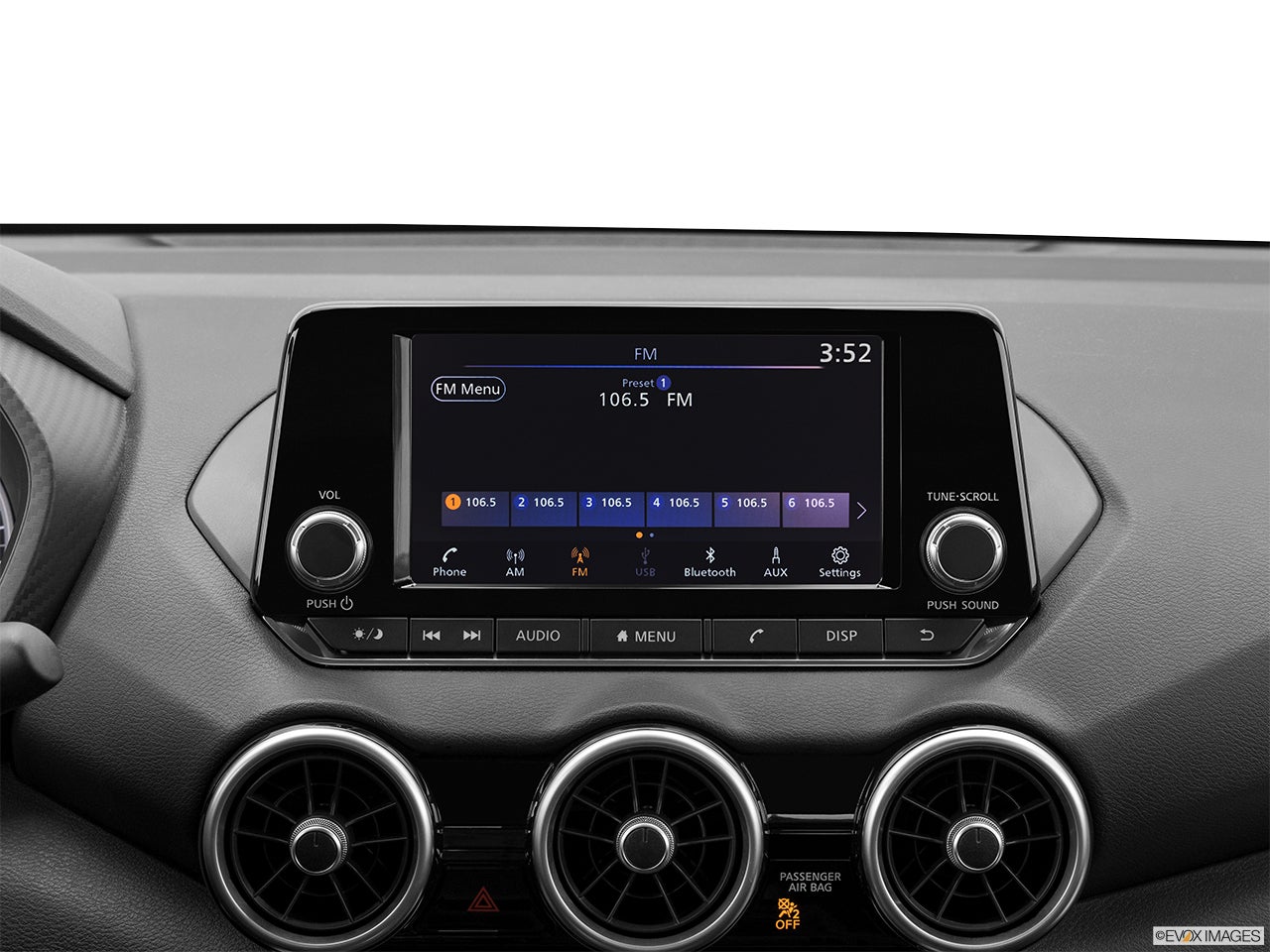 2025 Nissan Sentra photo