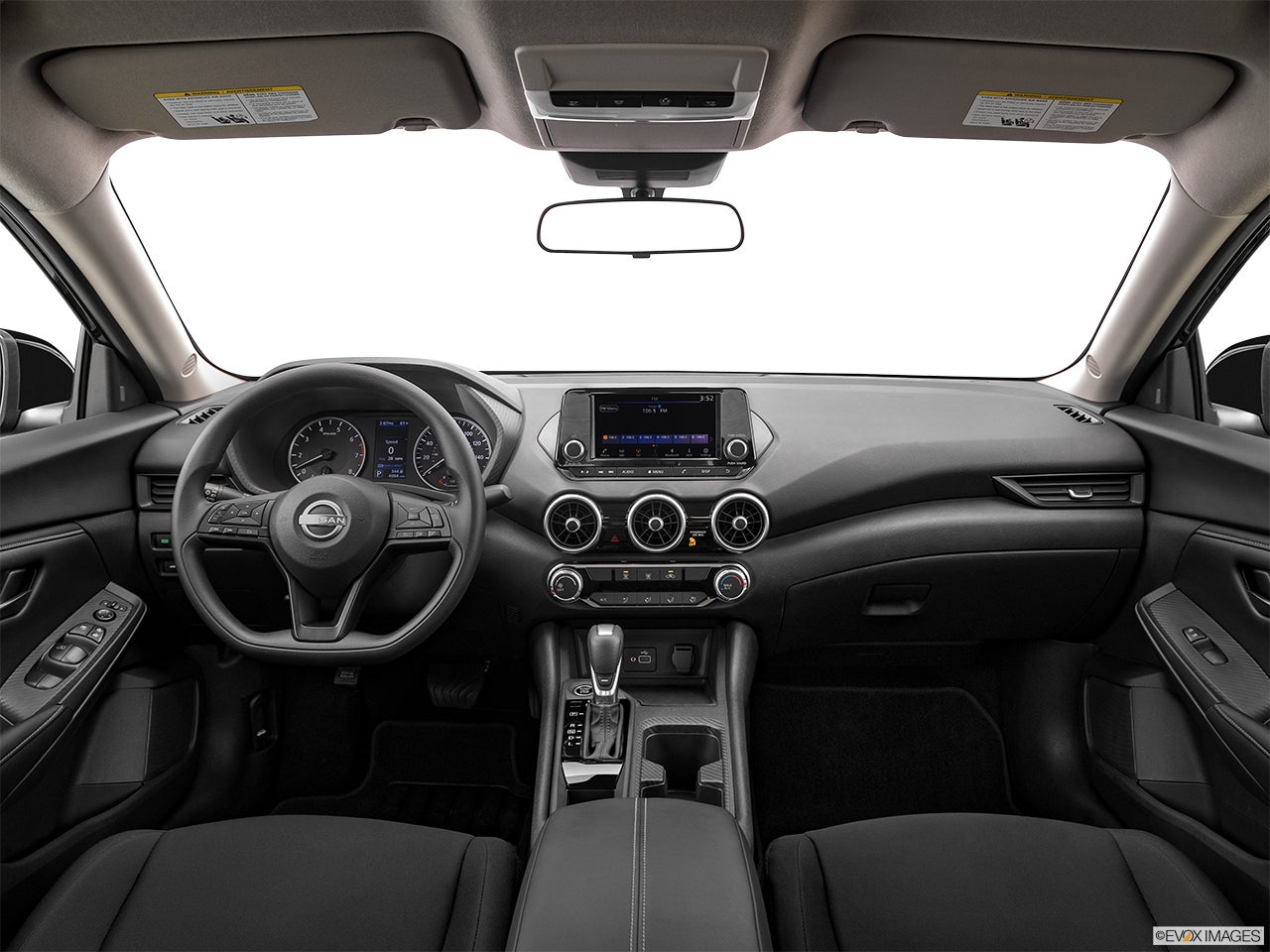 2025 Nissan Sentra photo