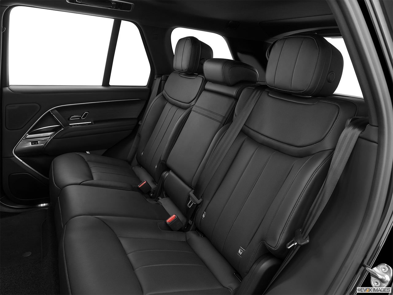 2025 Land Rover Range Rover photo