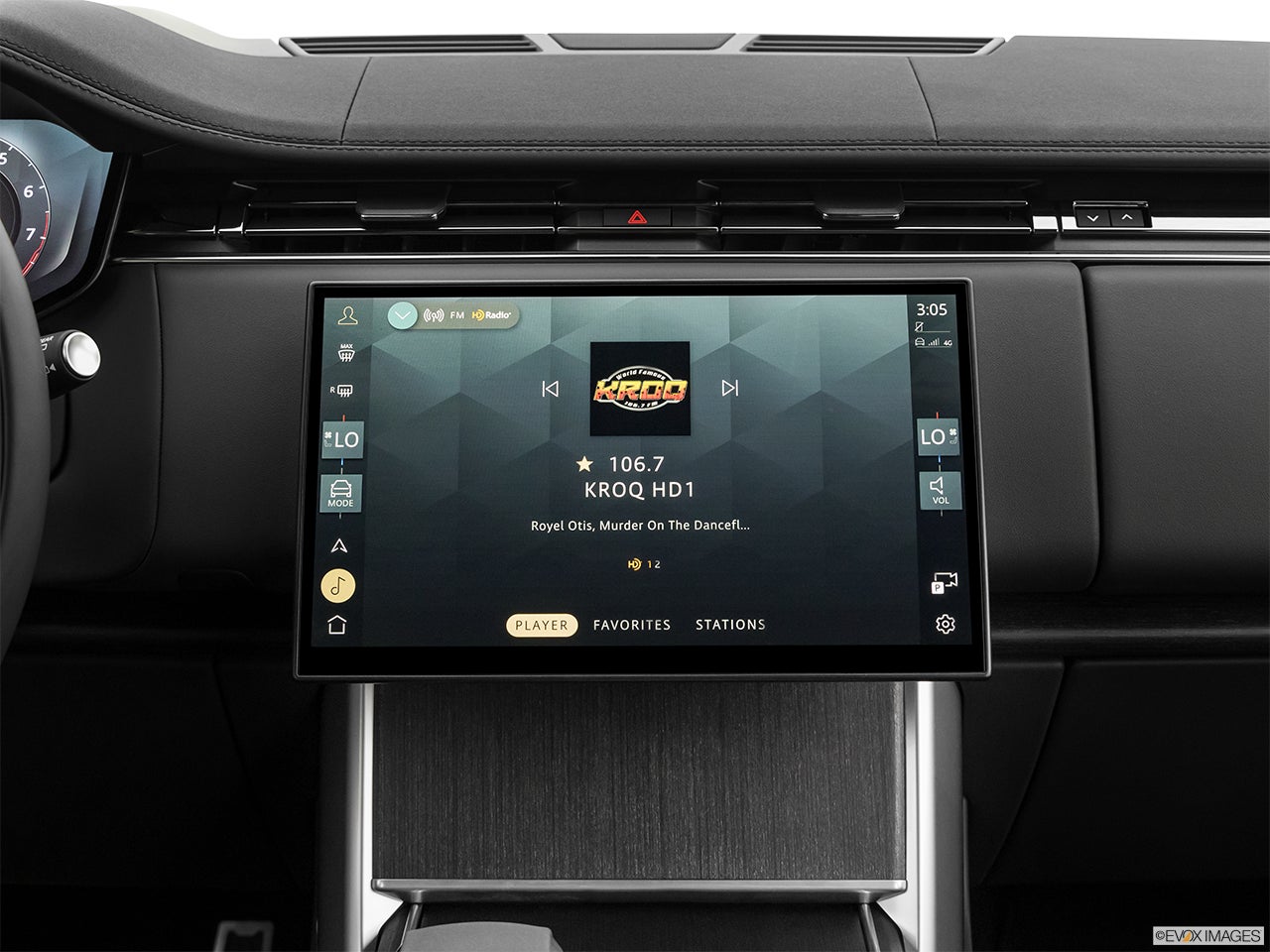 2025 Land Rover Range Rover photo