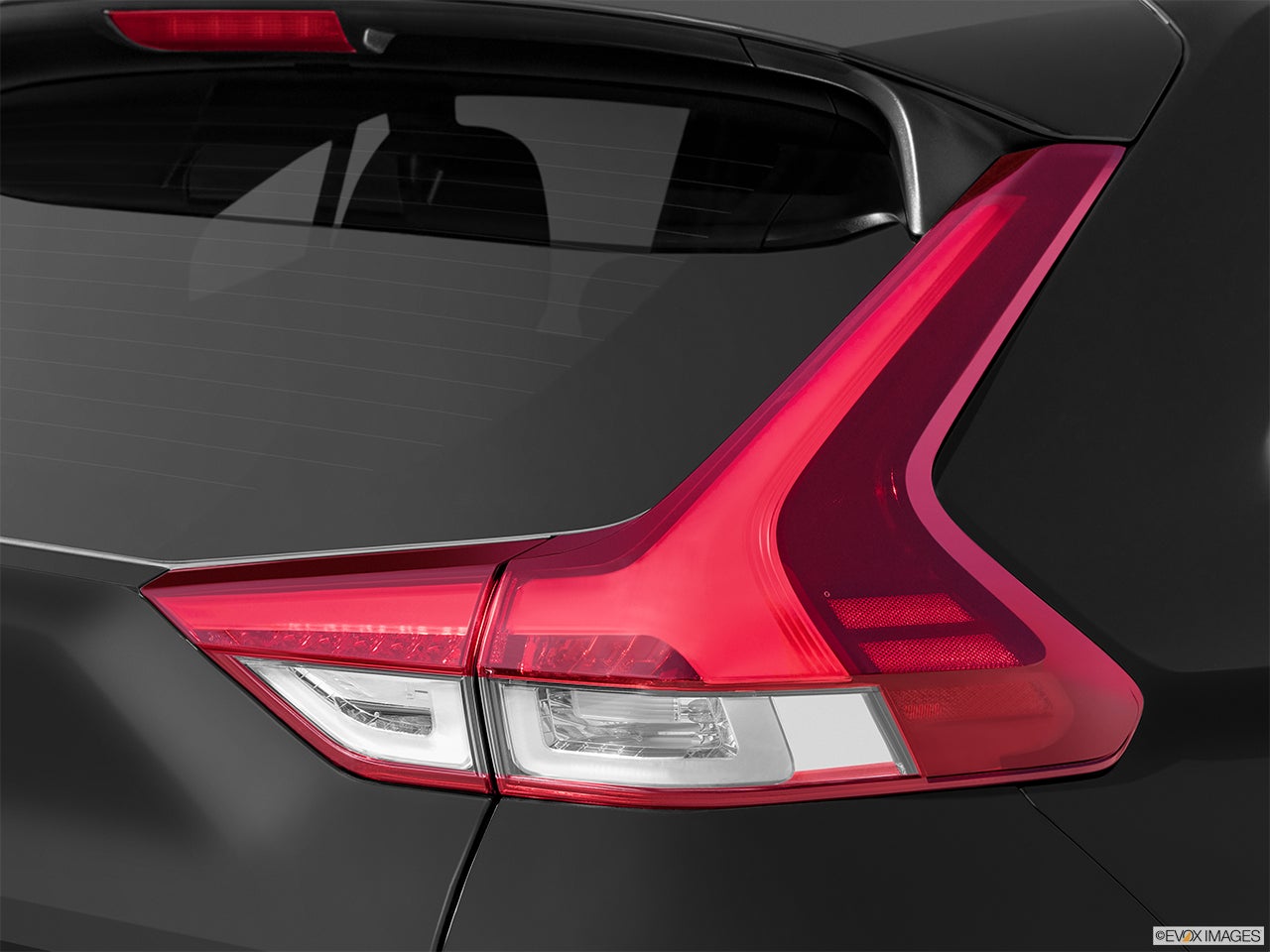 2024 Mitsubishi Eclipse Cross photo