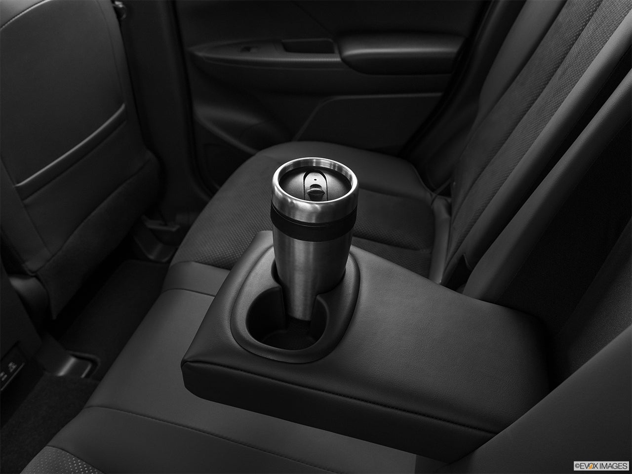 2024 Mitsubishi Eclipse Cross photo
