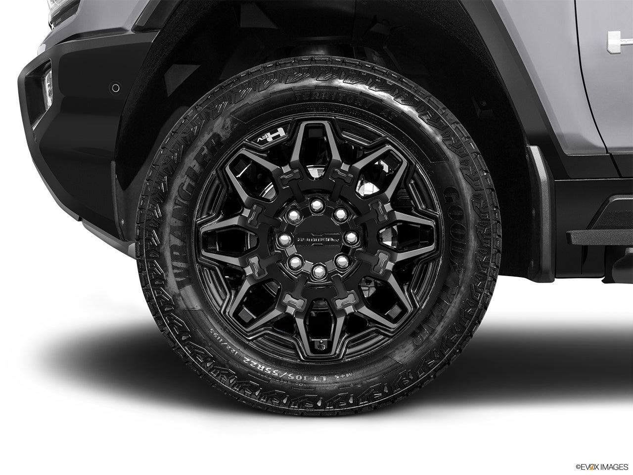 2025 GMC HUMMER EV photo