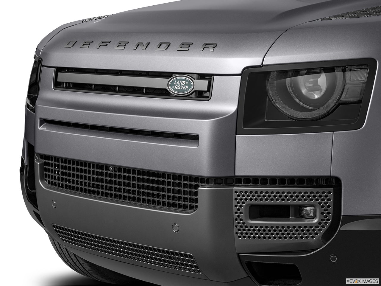 2024 Land Rover Defender photo