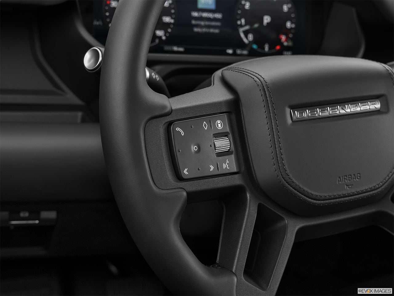 2024 Land Rover Defender photo