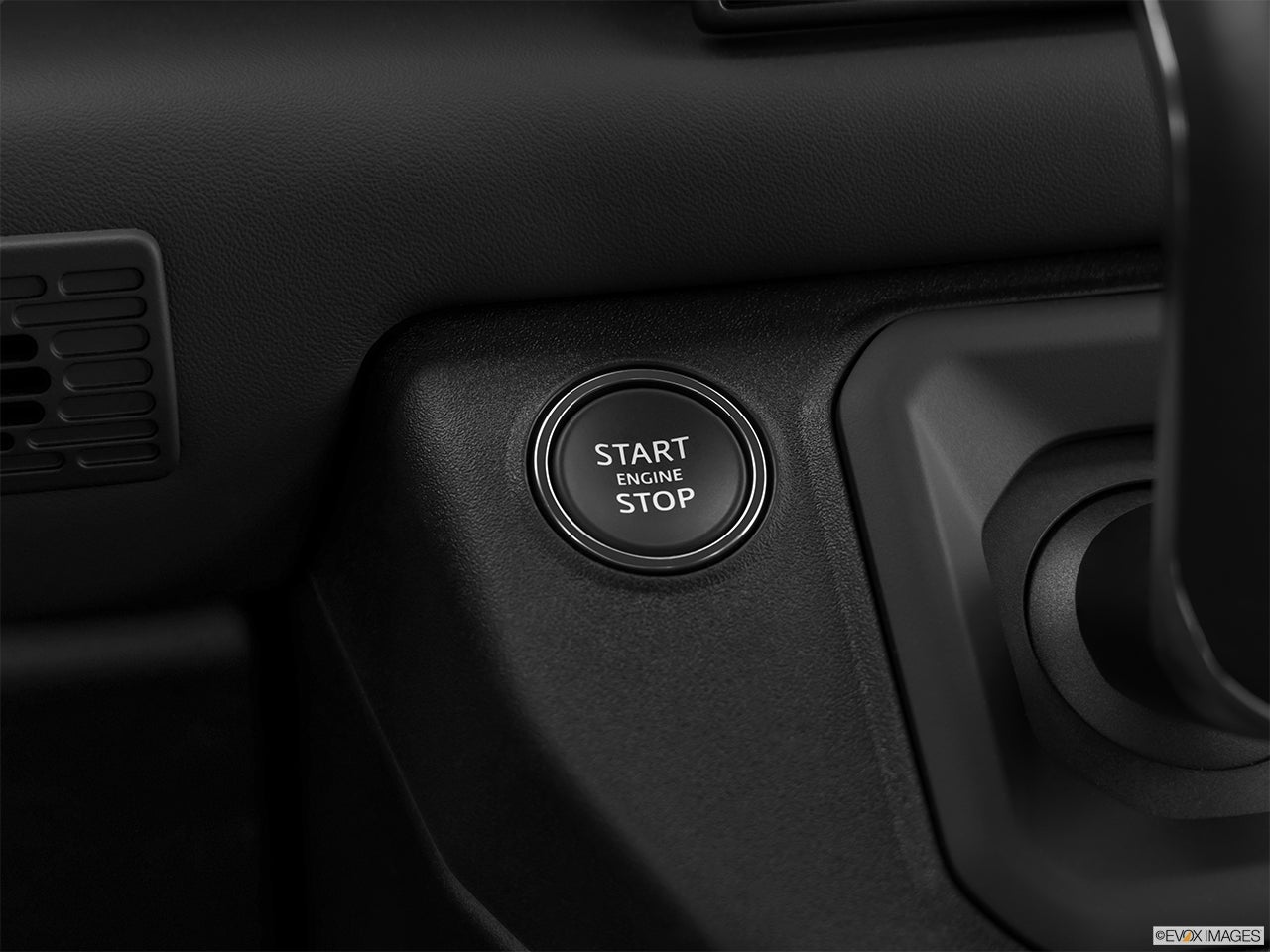 2024 Land Rover Defender photo
