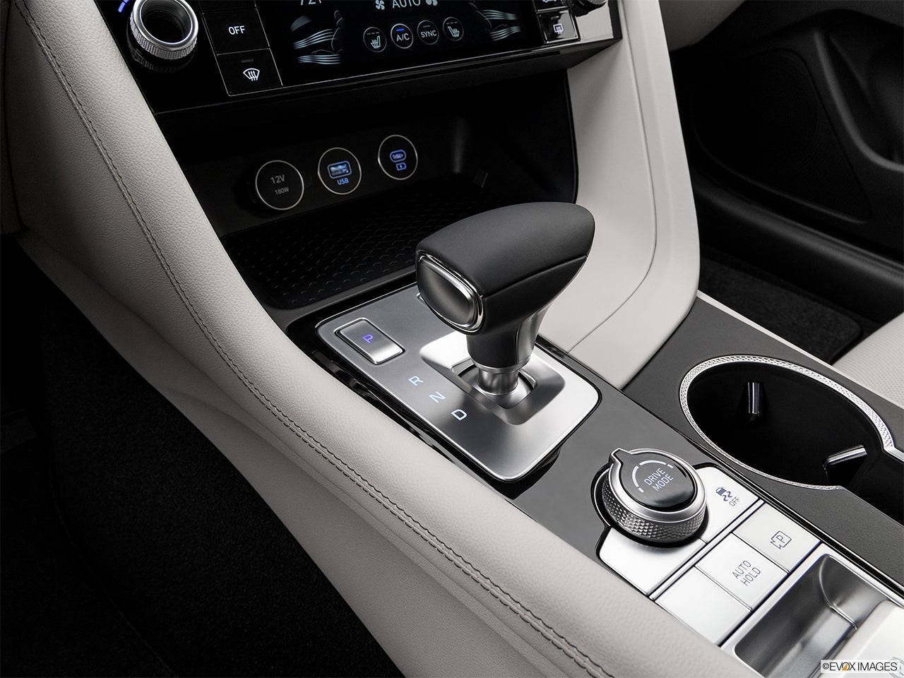 2024 Genesis G70 photo