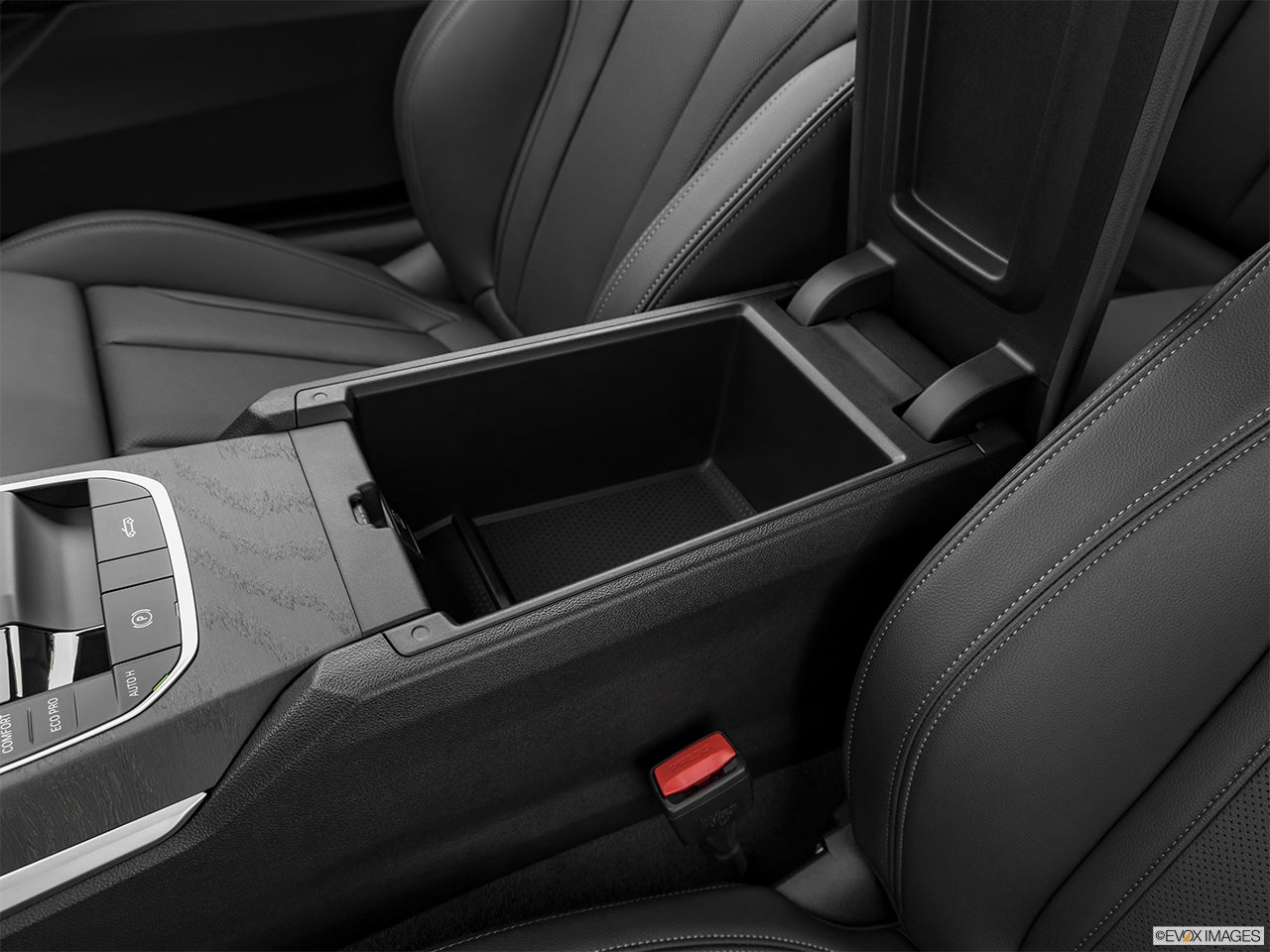 2024 BMW 4 Series photo