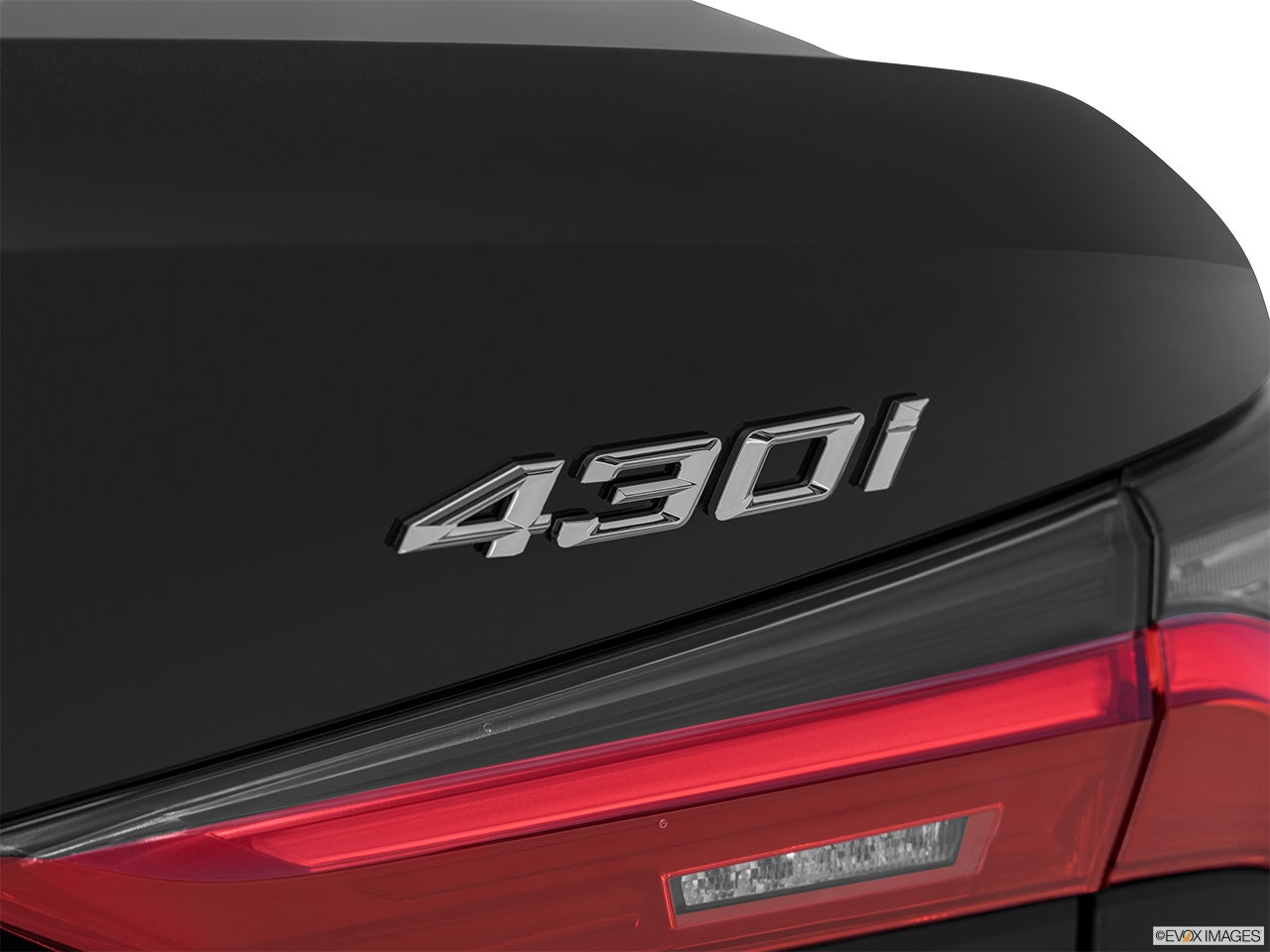 2024 BMW 4 Series photo