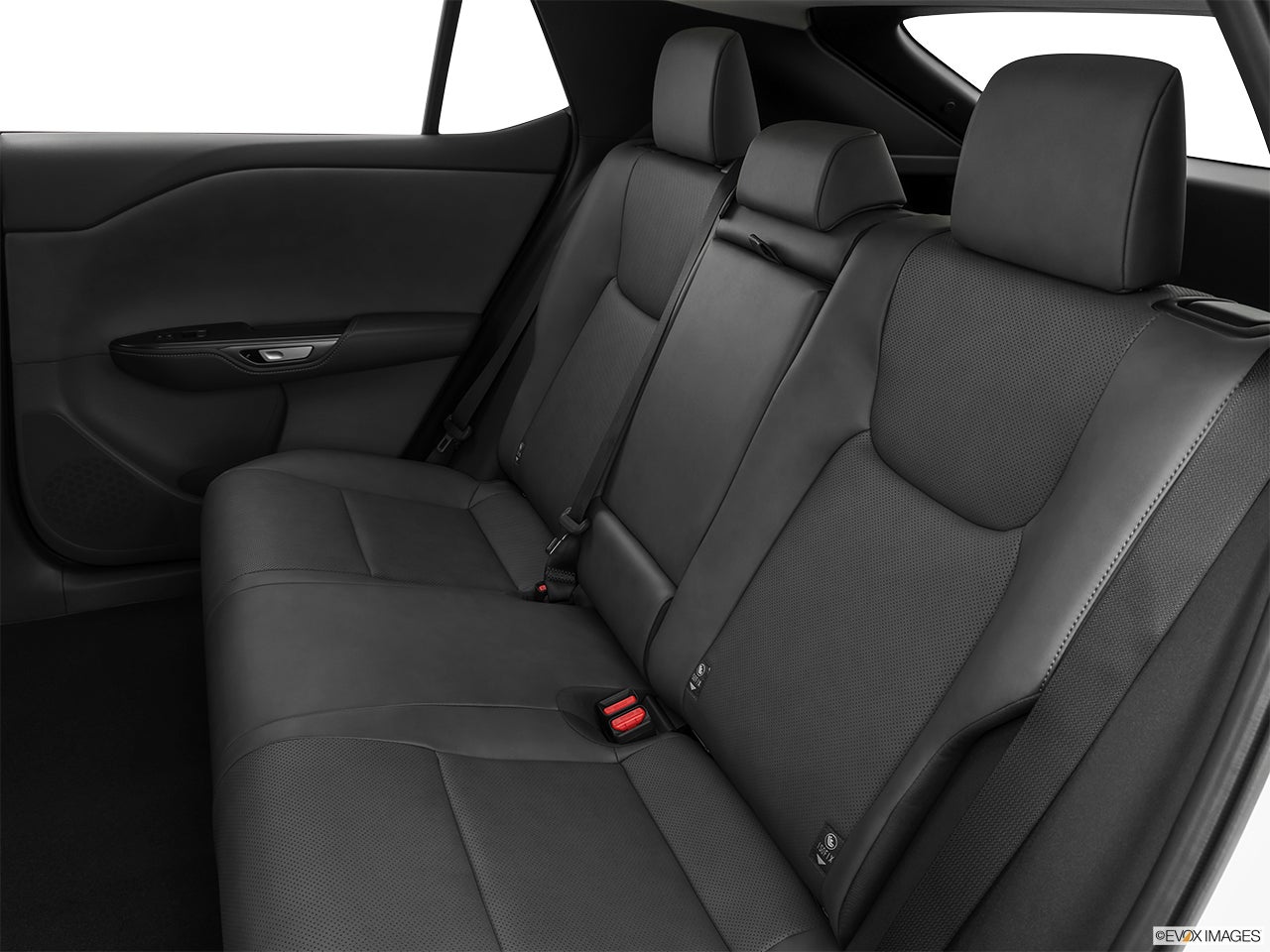 2025 Lexus RZ 300e photo