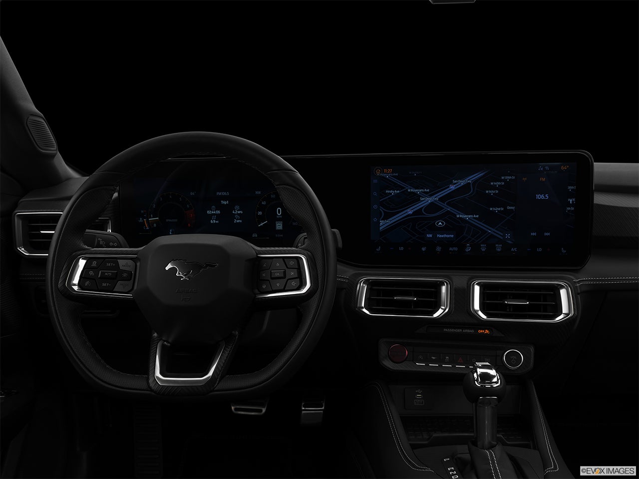2024 Ford Mustang photo
