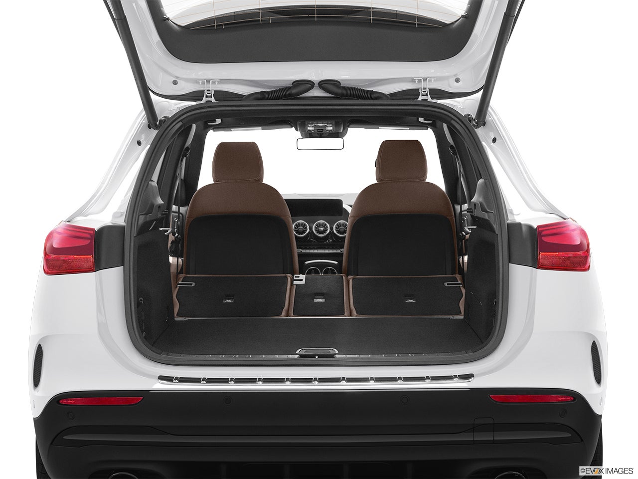 2024 Mercedes-Benz GLA photo