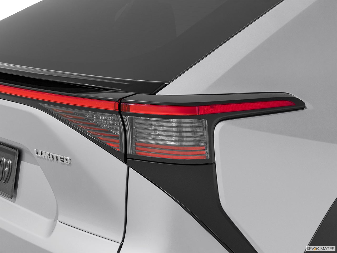 2025 Toyota bZ4X photo