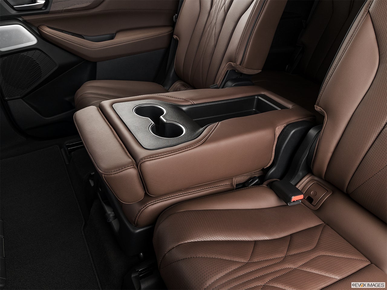 2025 Acura MDX photo