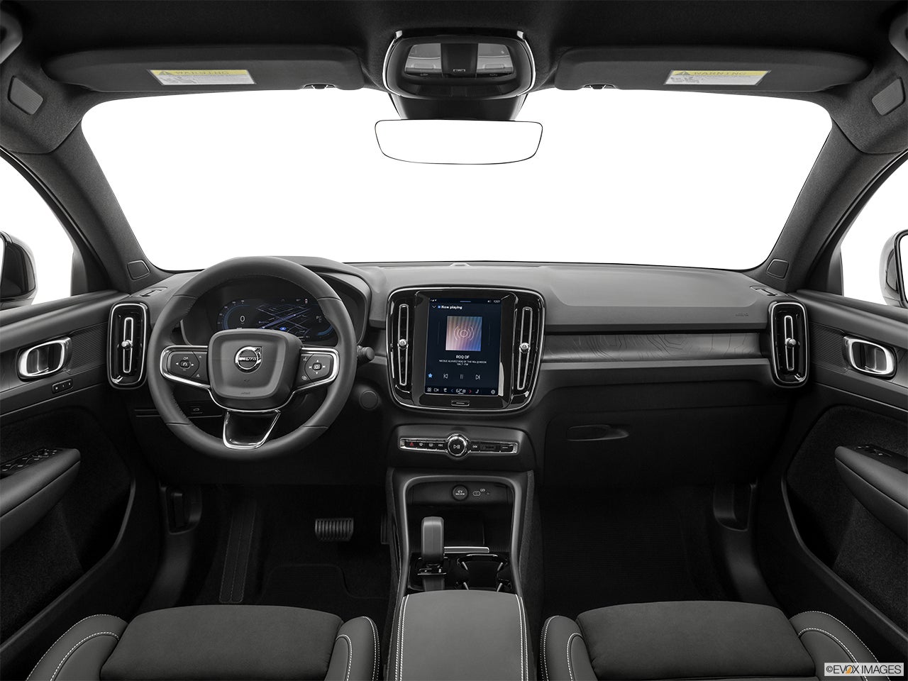 2024 Volvo C40 Recharge photo