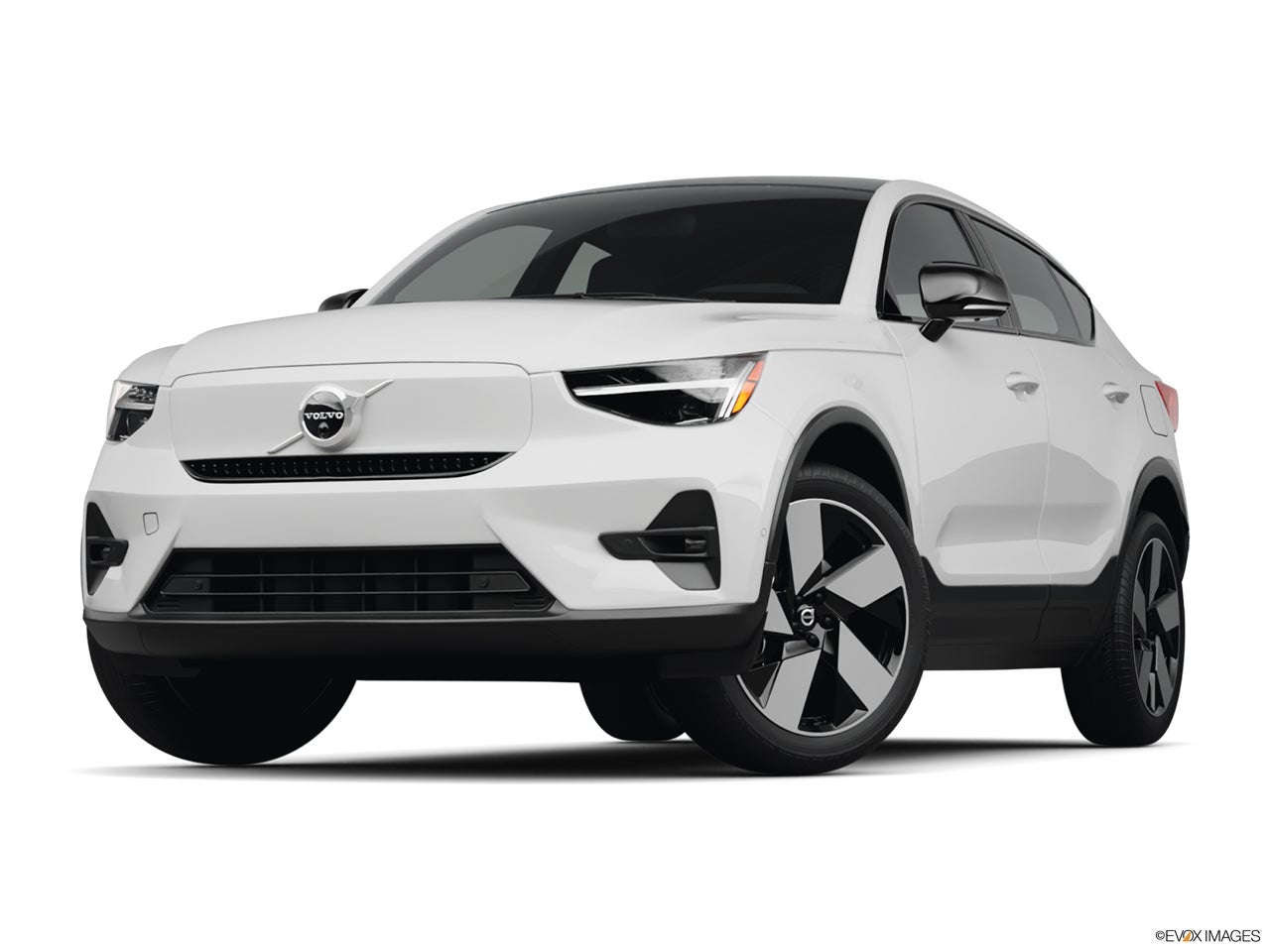 2024 Volvo C40 Recharge photo