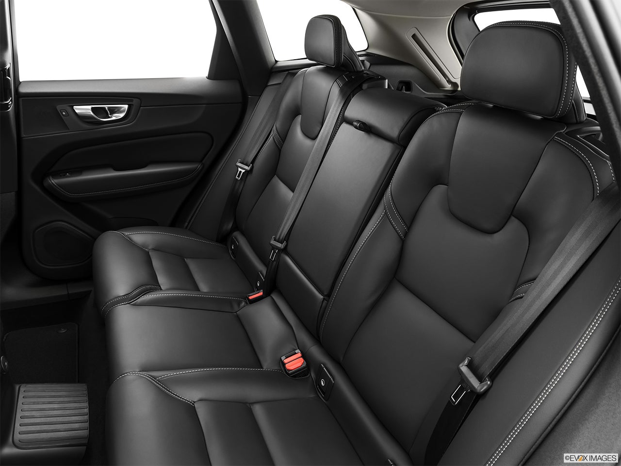 2024 Volvo XC60 Recharge photo