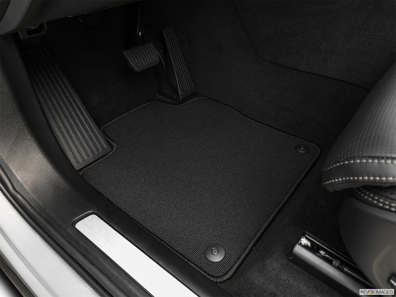 2024 Volvo XC60 Recharge photo