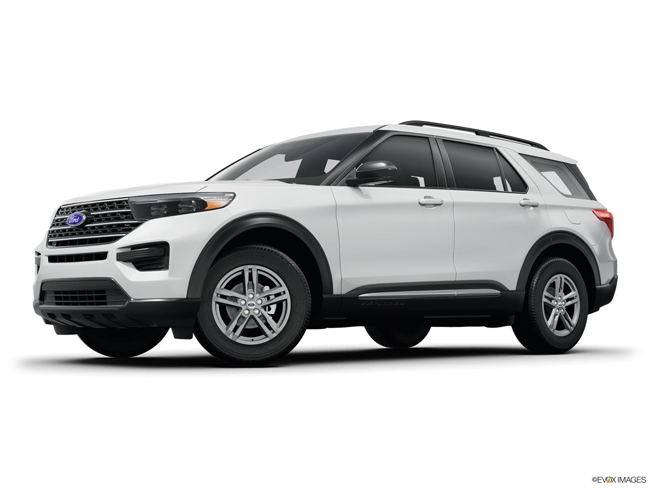 2024 Ford Explorer photo