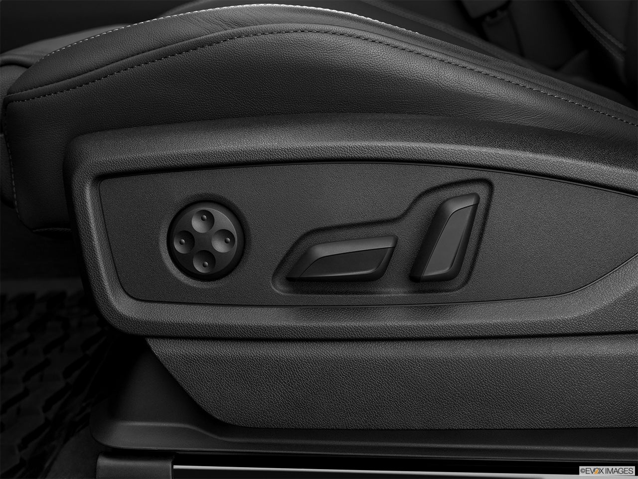 2024 Audi Q5 photo