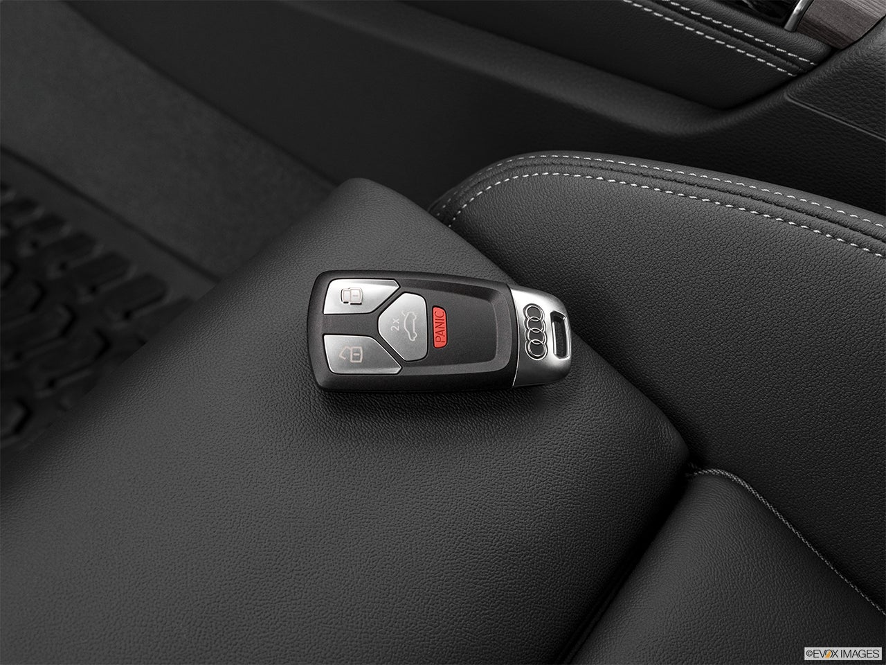 2024 Audi Q5 photo