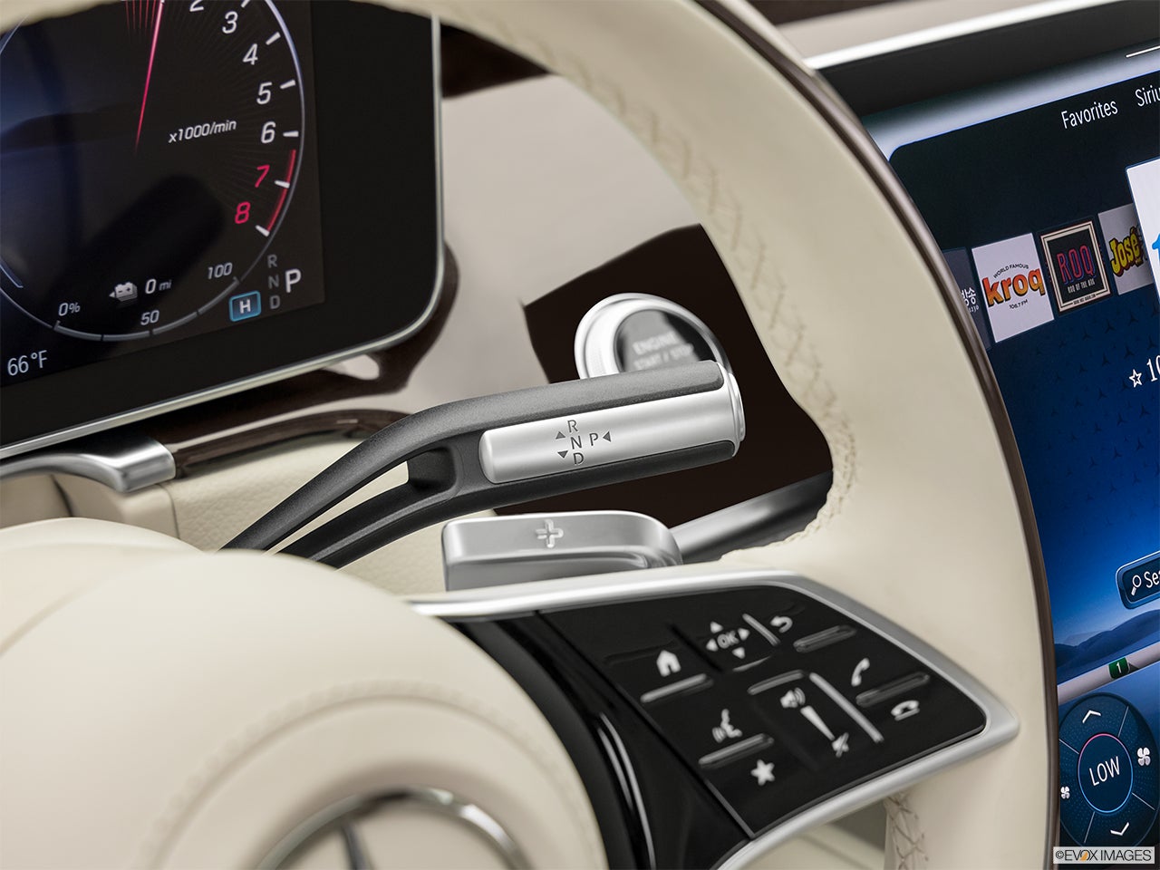 2025 Mercedes-Benz S-Class photo