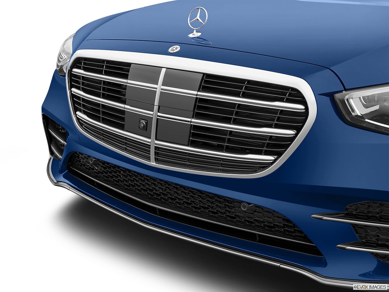 2025 Mercedes-Benz S-Class photo