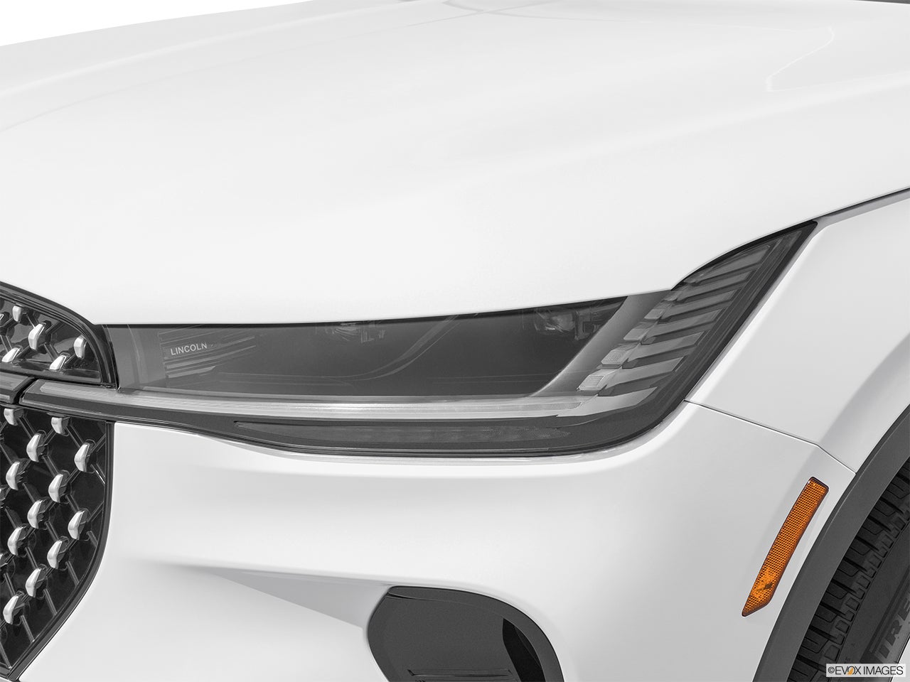 2025 Lincoln Nautilus photo