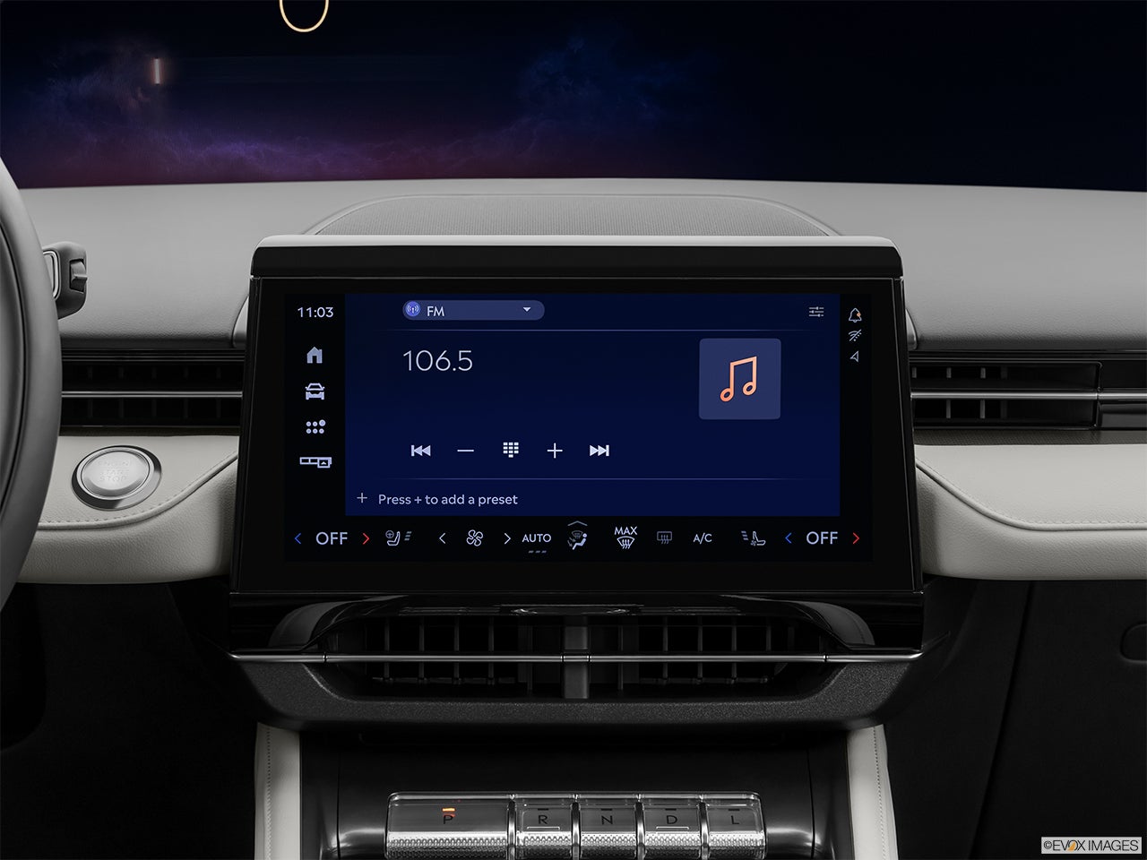 2025 Lincoln Nautilus photo