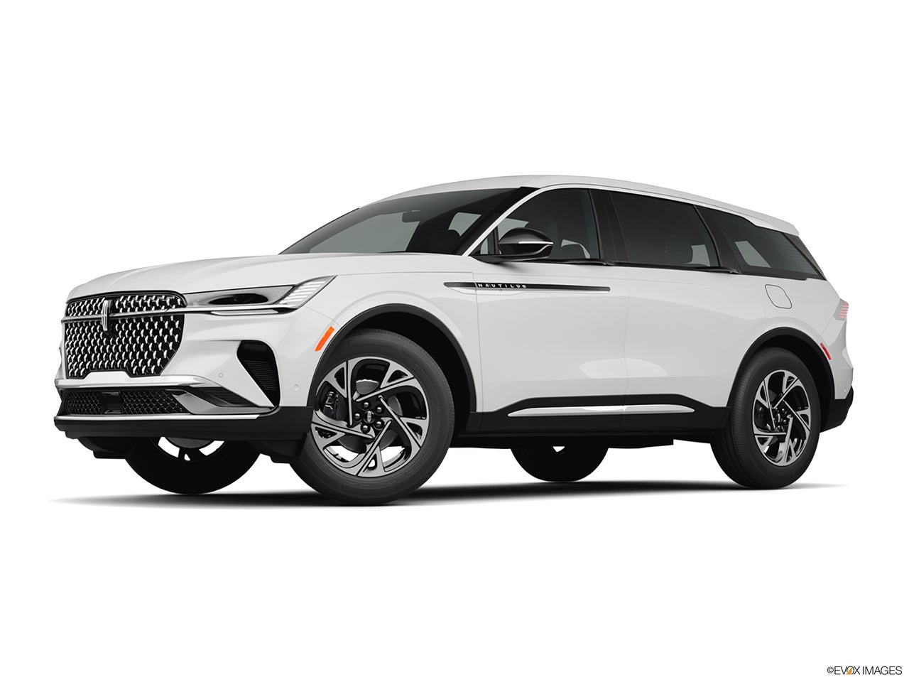 2025 Lincoln Nautilus photo