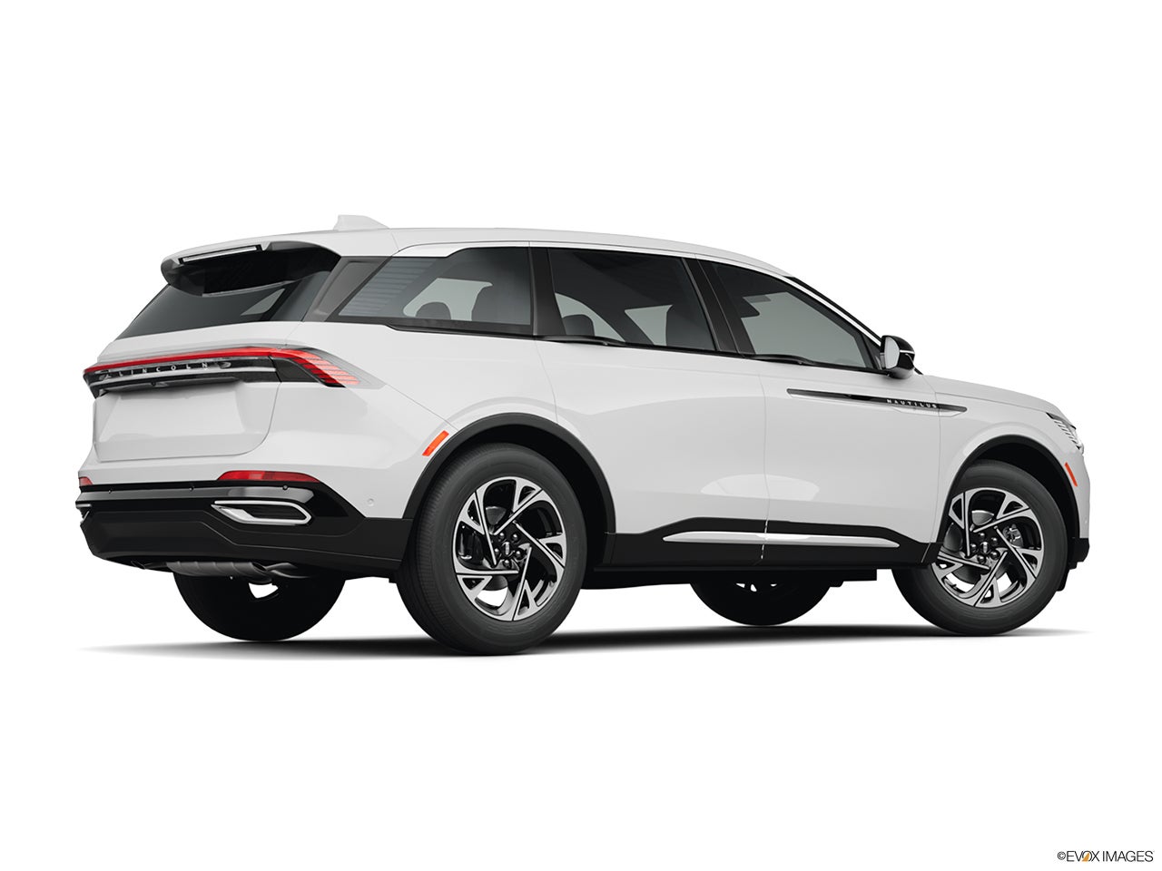 2025 Lincoln Nautilus photo