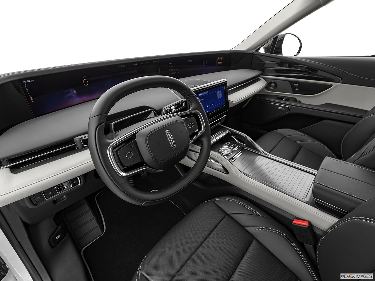 2025 Lincoln Nautilus photo