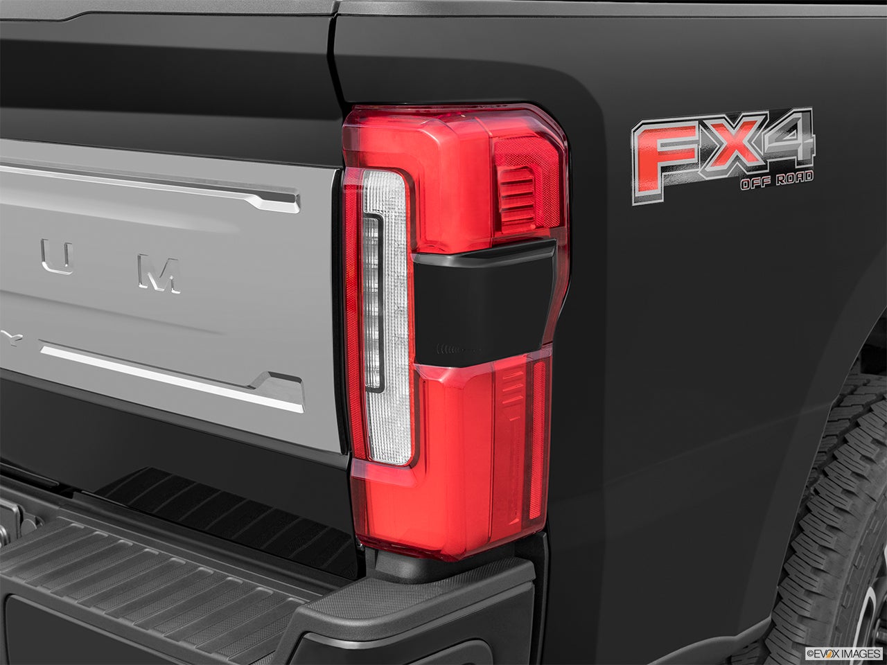 2025 Ford F-250 Super Duty photo
