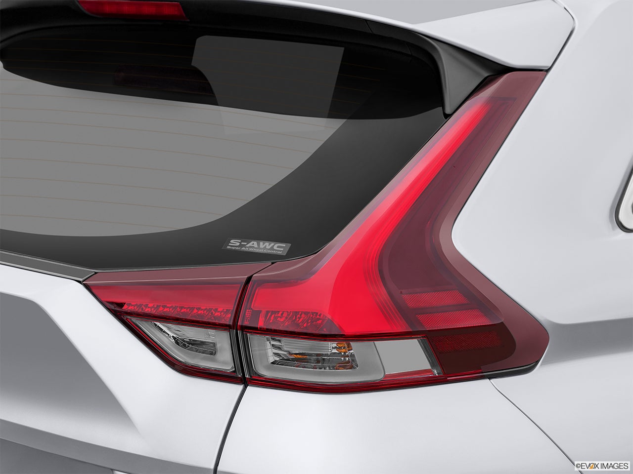 2024 Mitsubishi Eclipse Cross photo