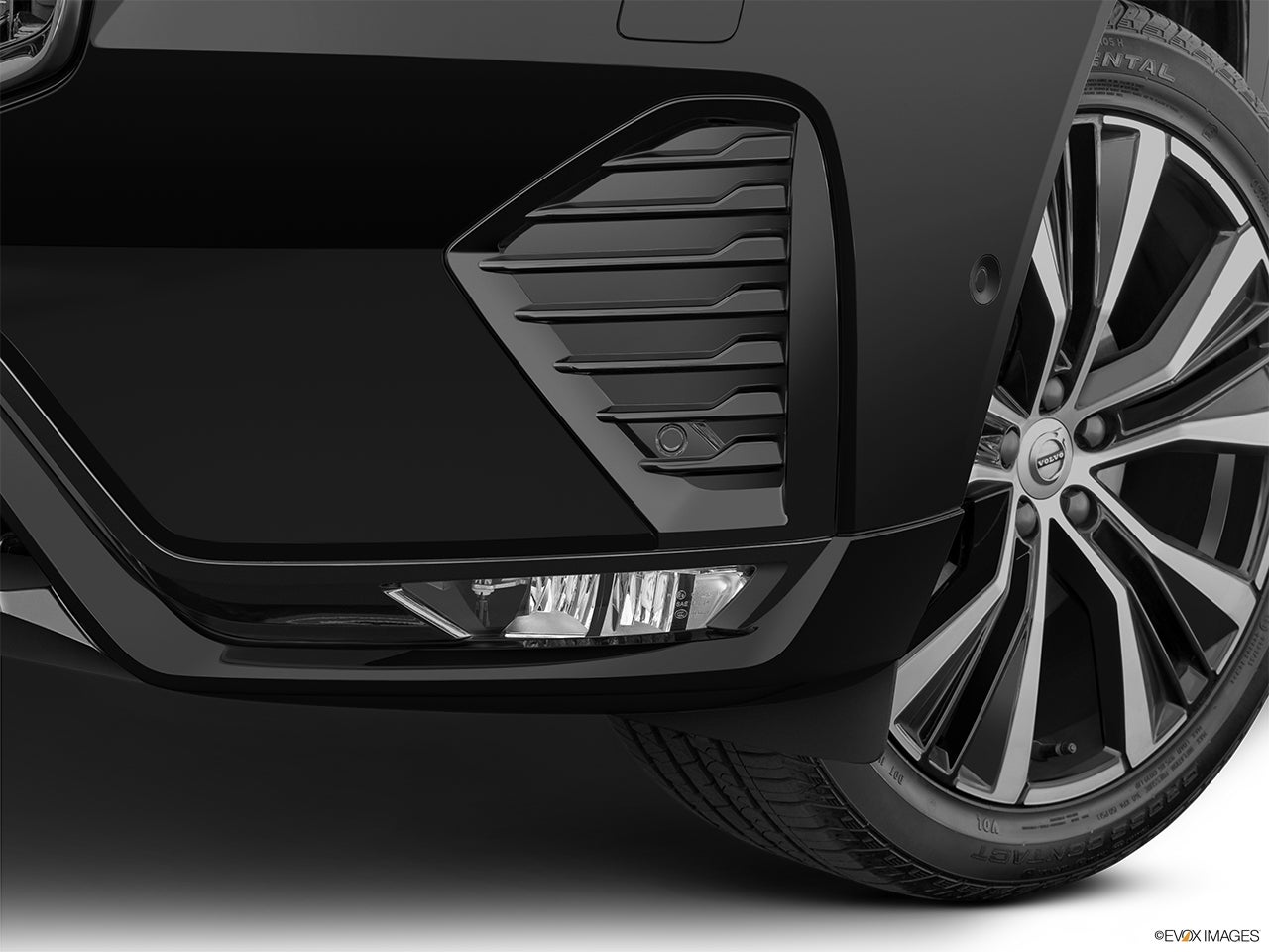 2024 Volvo XC60 photo