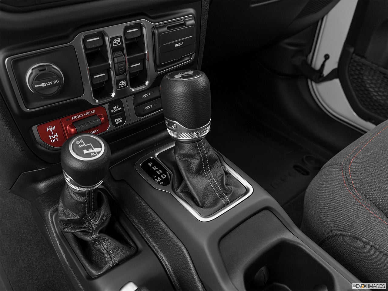 2024 Jeep Wrangler photo