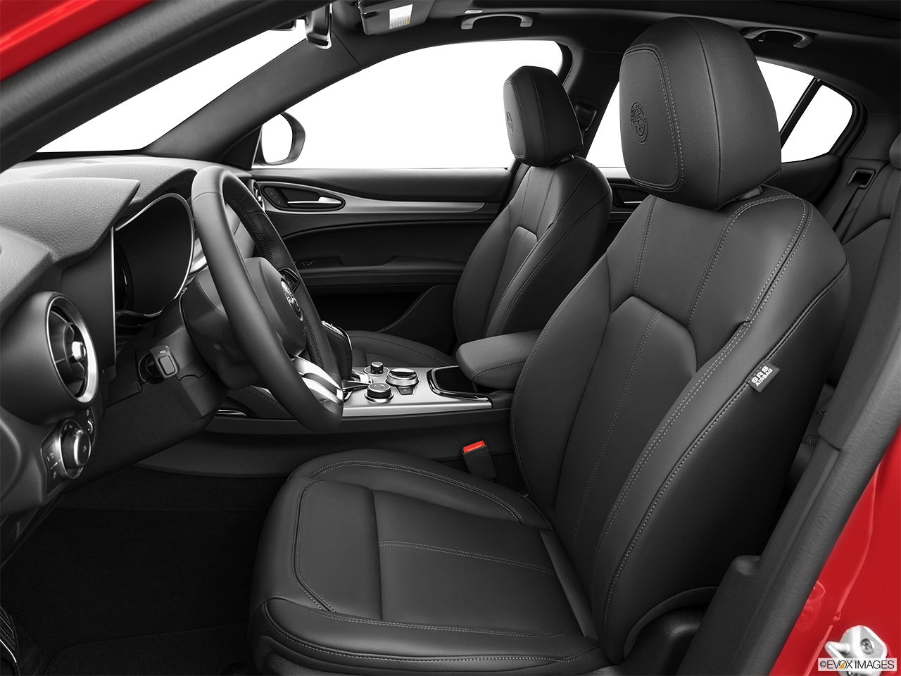 2024 Alfa Romeo Stelvio photo