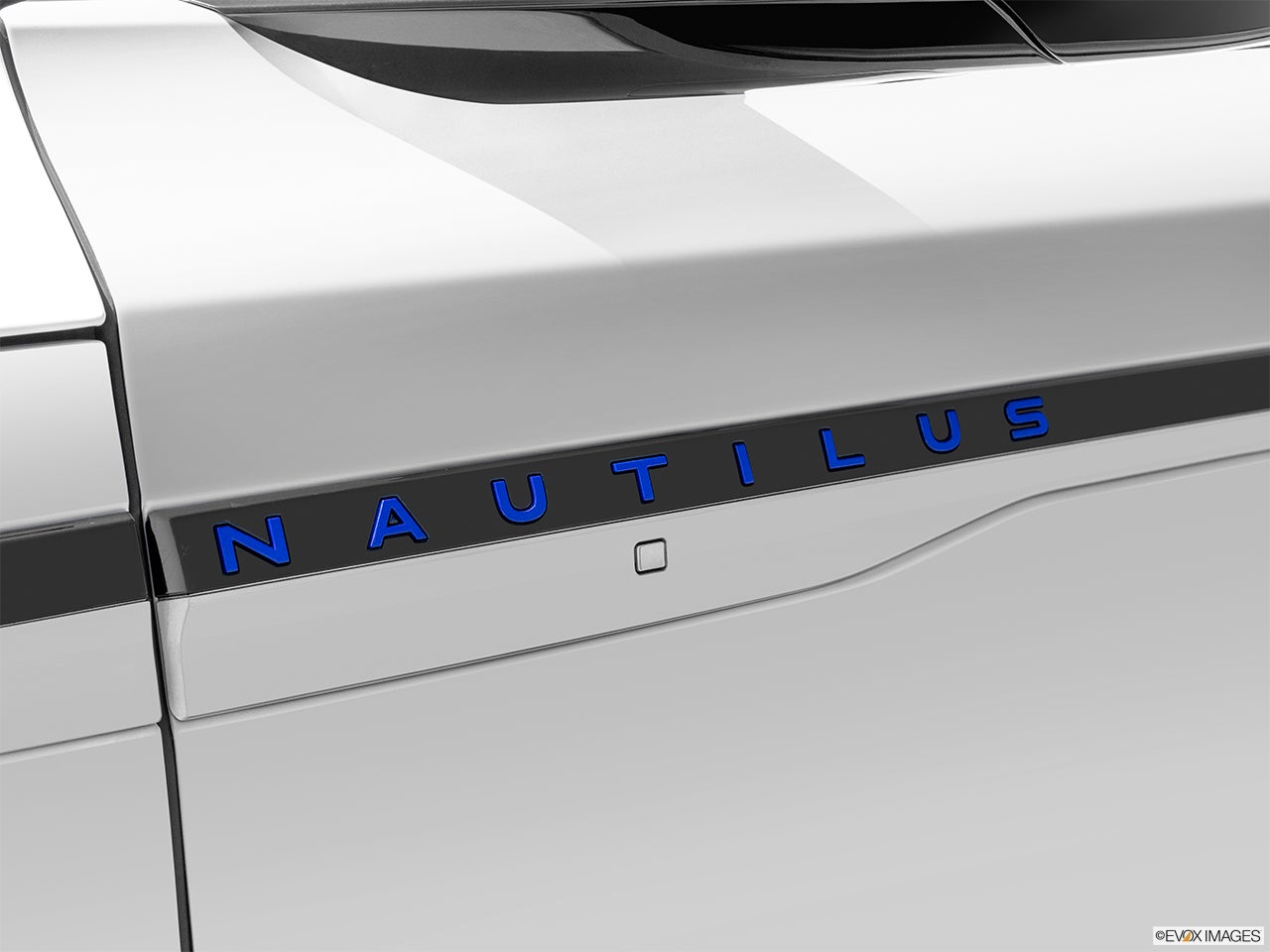 2024 Lincoln Nautilus photo