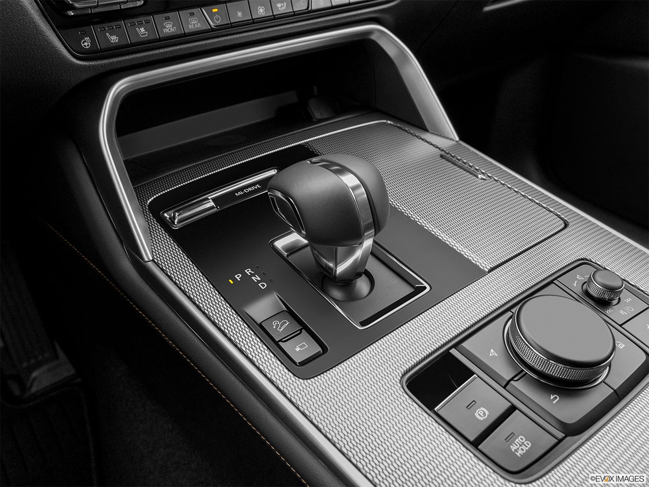 2026 Mazda CX-70 photo