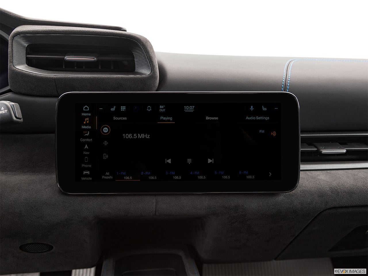 2025 Maserati MC20 photo