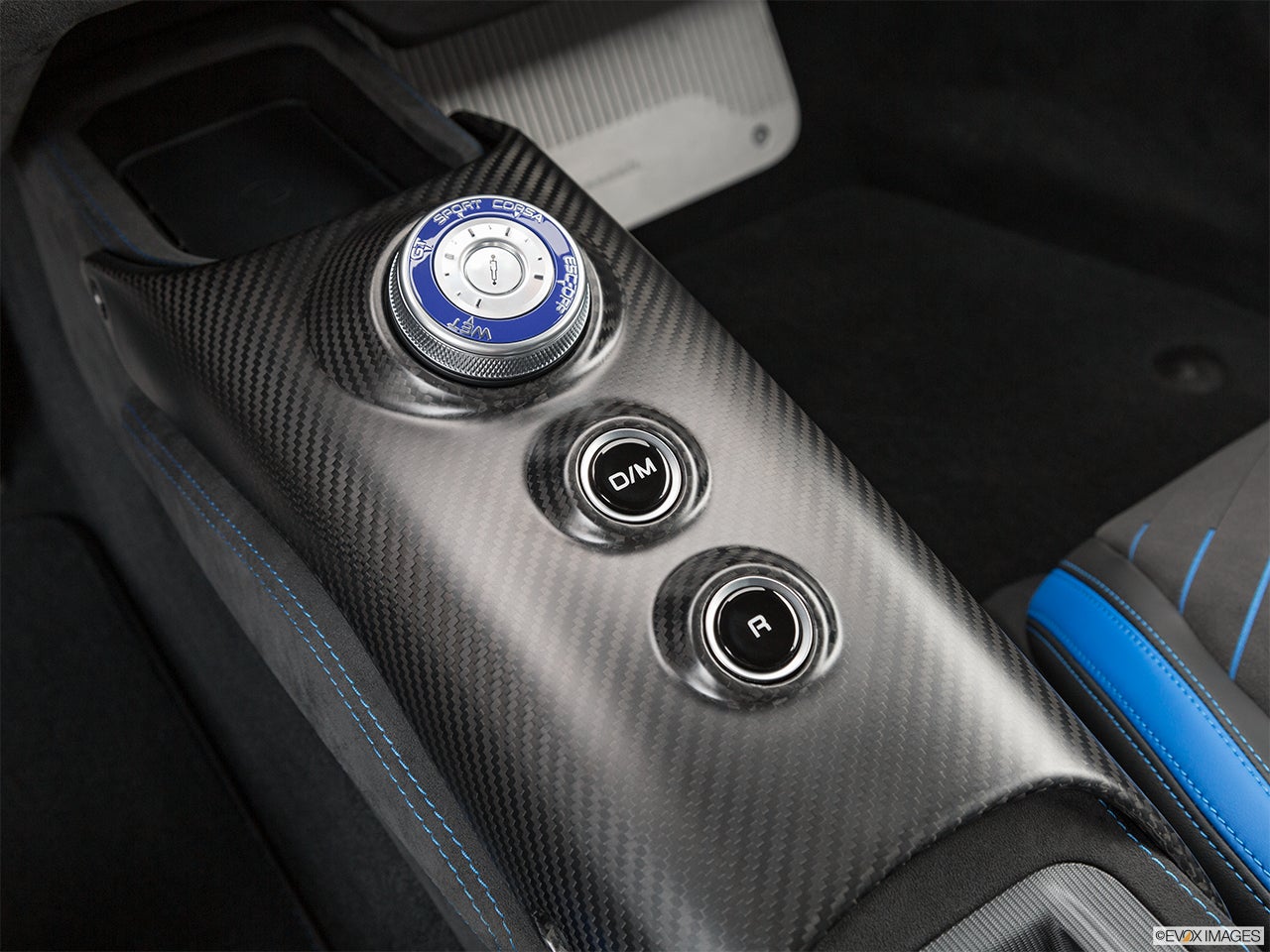 2025 Maserati MC20 photo